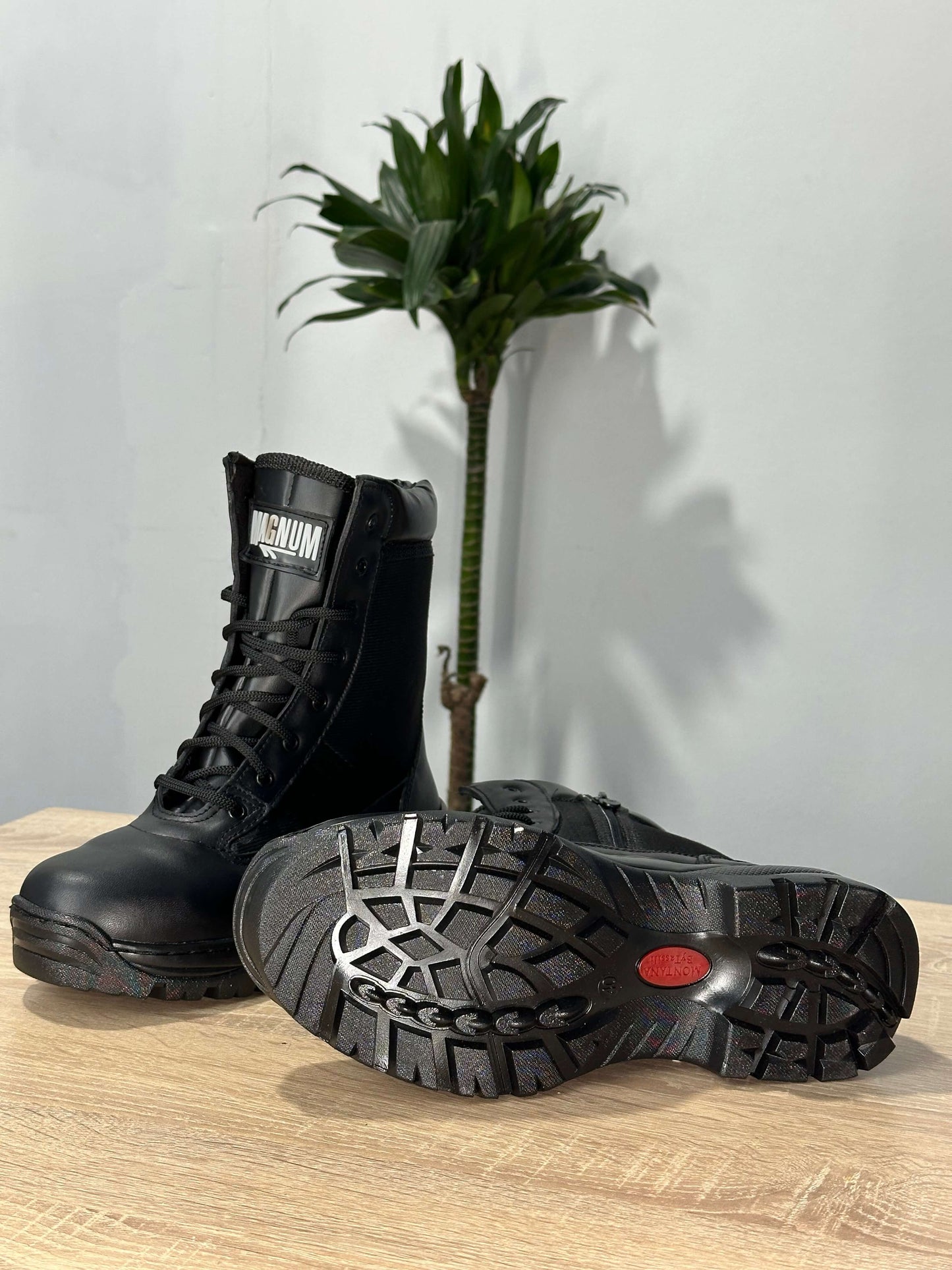 Boots Magnum (%جلد طبيعي 100)