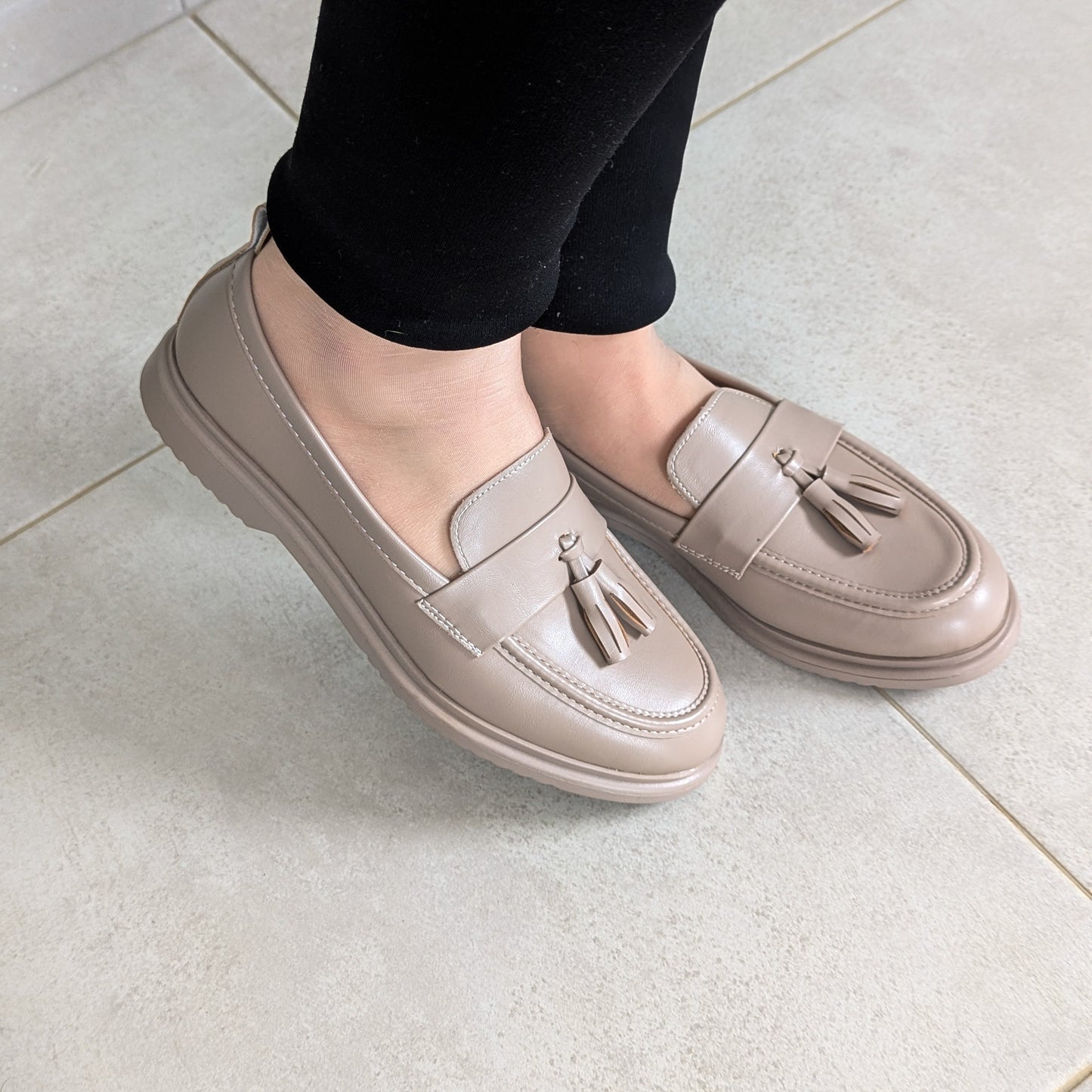 Moccassin New - Beige Foncé Avec Pendentif