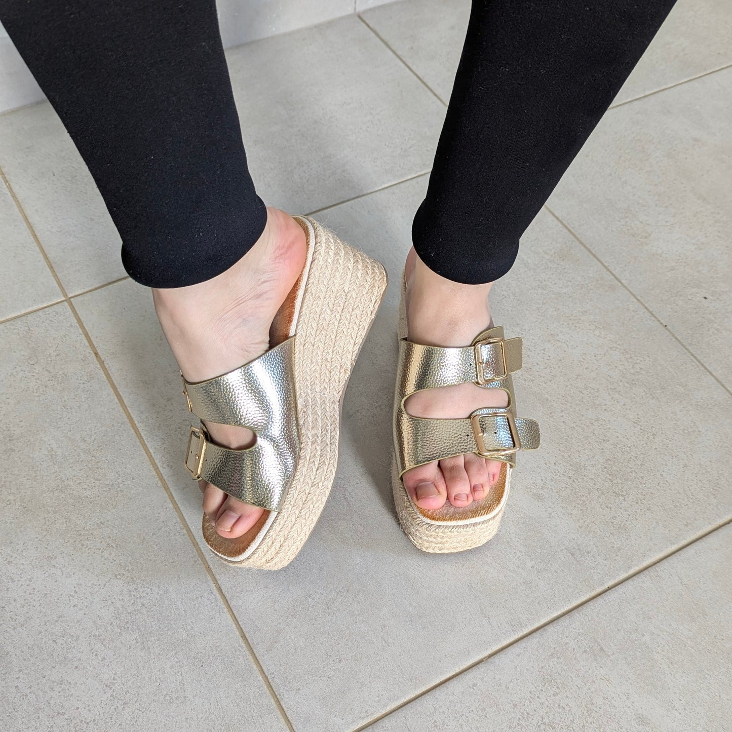 Sandale Compensée - Gold