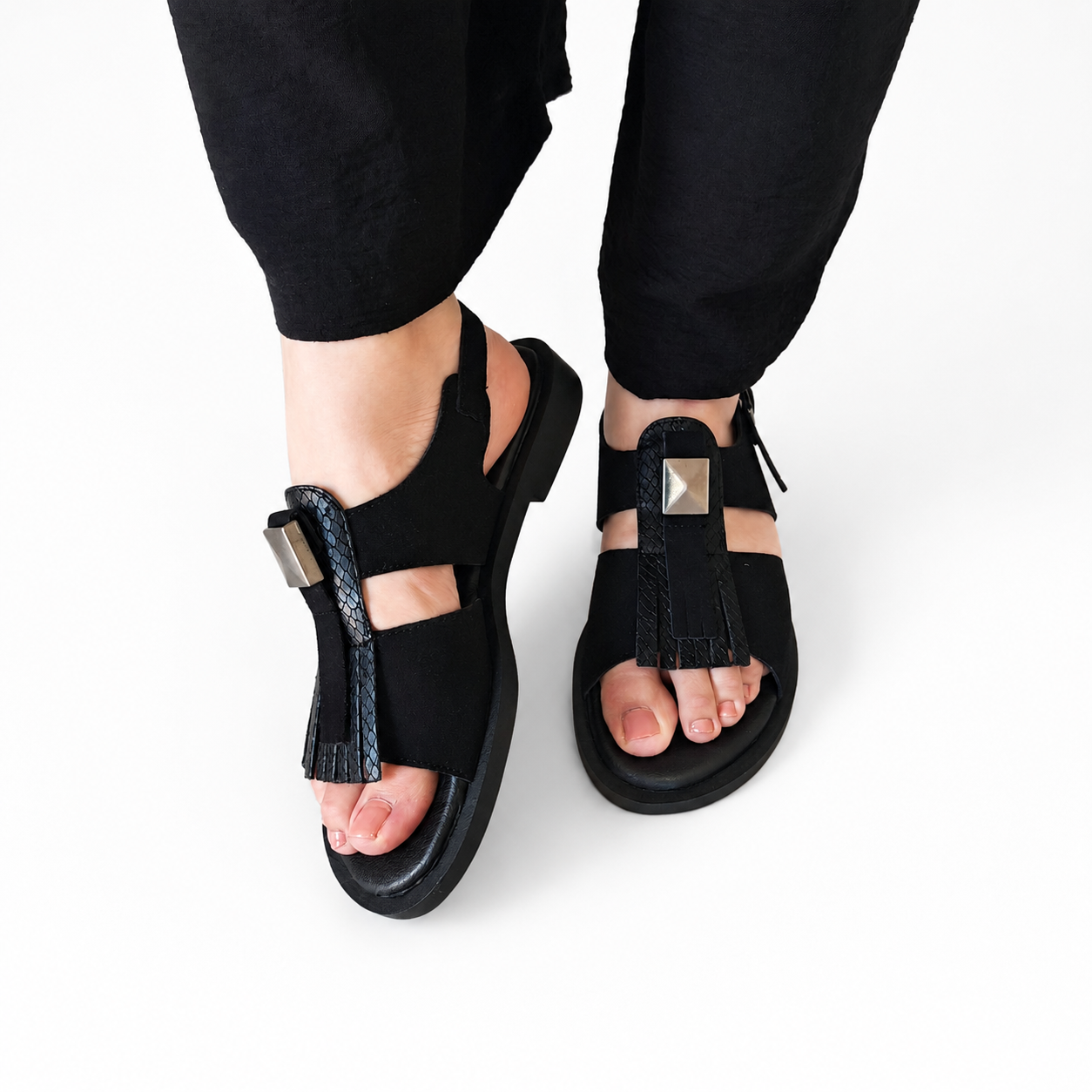 Mule Black